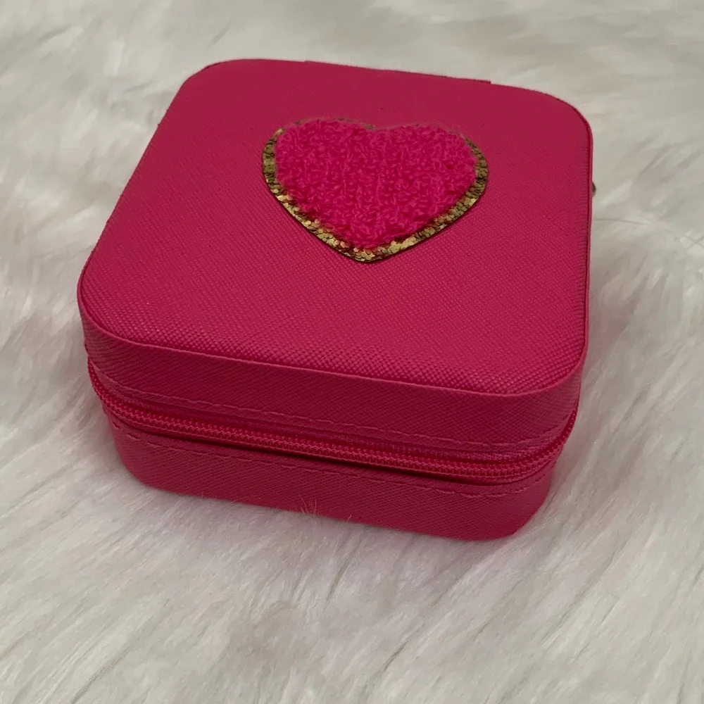 NEW Pink Heart Packable Travel Jewelry Case